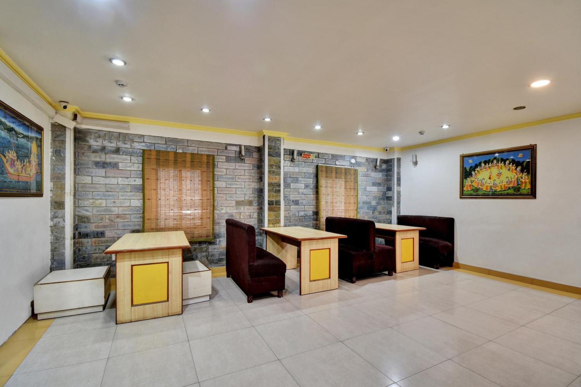 Townhouse Hotel Fly View Divisione di Divisione di Jaipur Esterno foto